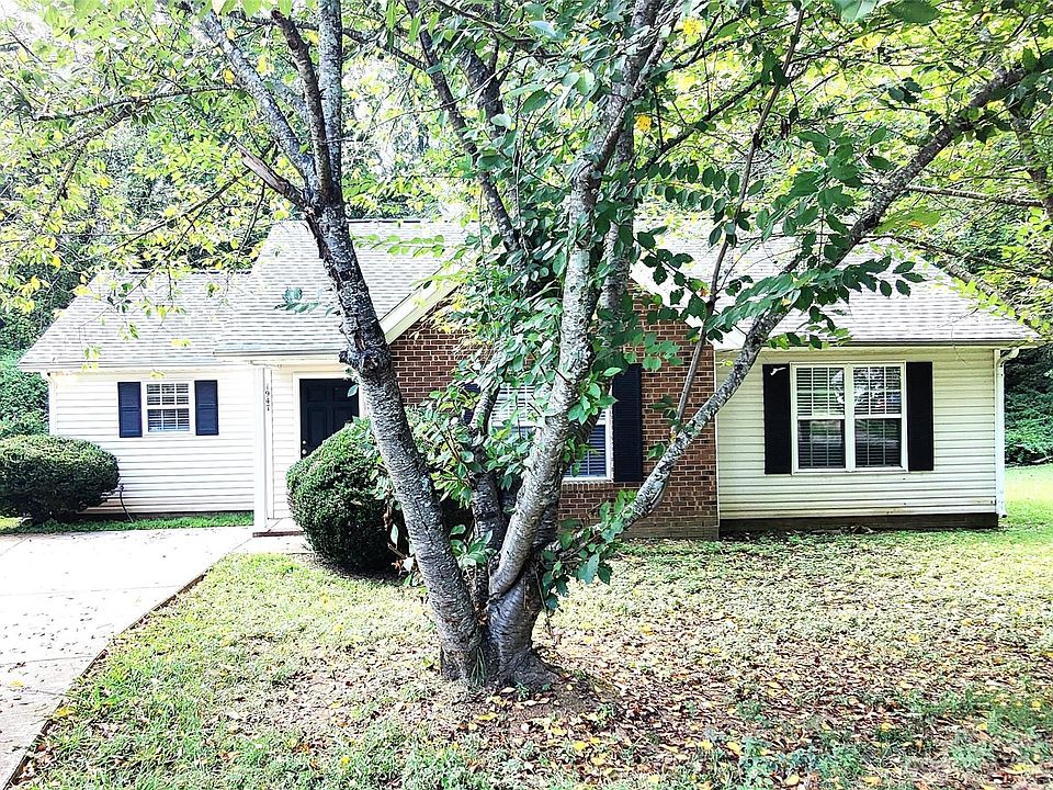 1st image of 1947 Dietrich Ln