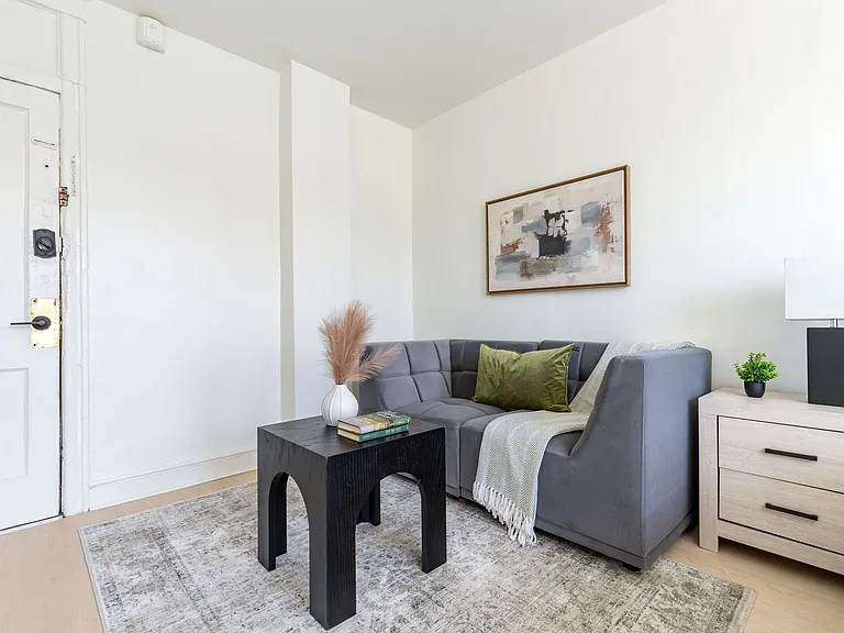 Belmont Place — Photo 18