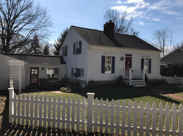 176 Elm St