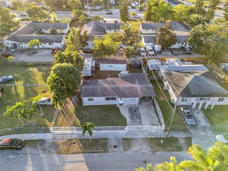 26610 SW 136th Ave — Photo 5