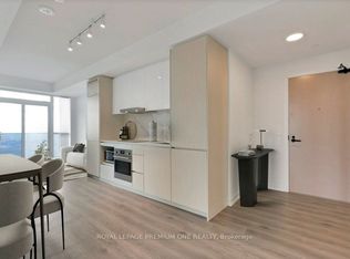 28 Interchange Way #4010, Vaughan, ON L4K 5C3