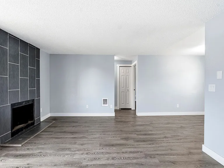 1502 S G St #3 — Photo 5