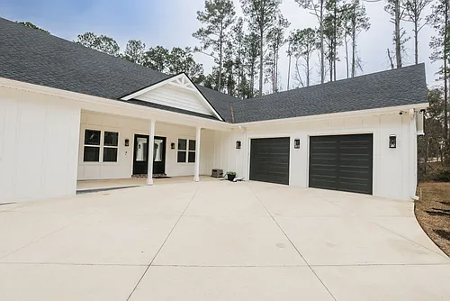 204 Blackberry Ln Photo 1