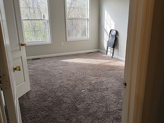 5th image of 114 Herndon St #7