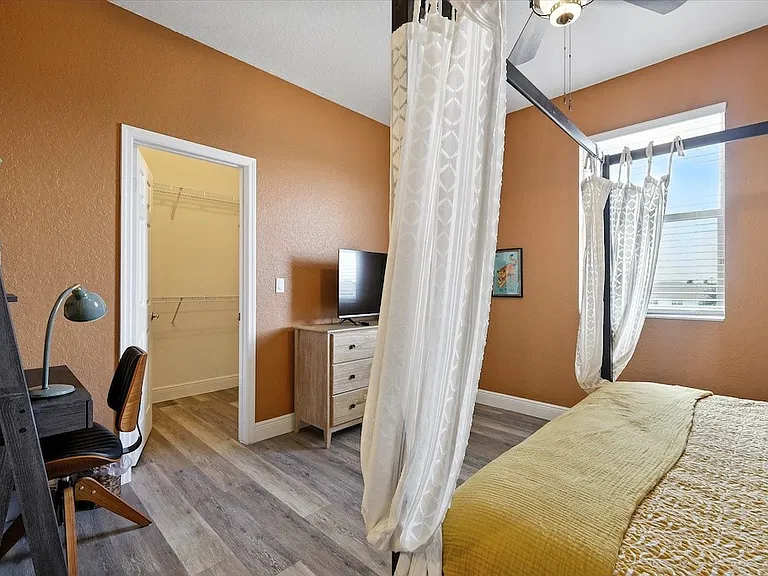 263 Provence Pl — Photo 10