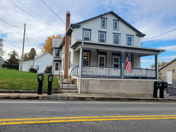 103 Schoolhouse Rd, Palmyra, PA 17078