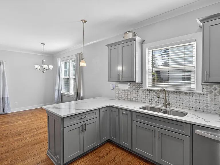 807 Cook Rd — Photo 21