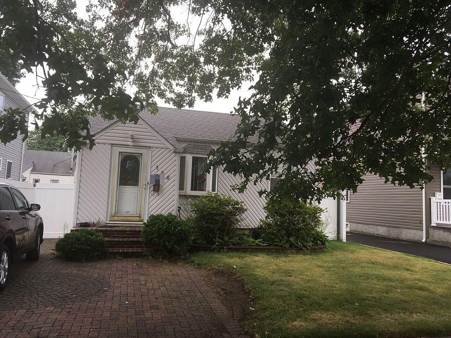 1st image of 186 Greengrove Ave
