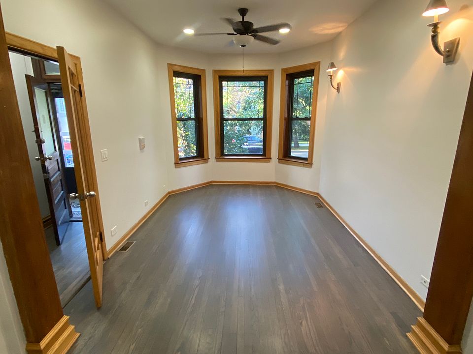 1st image of 2857 W Shakespeare Ave #1