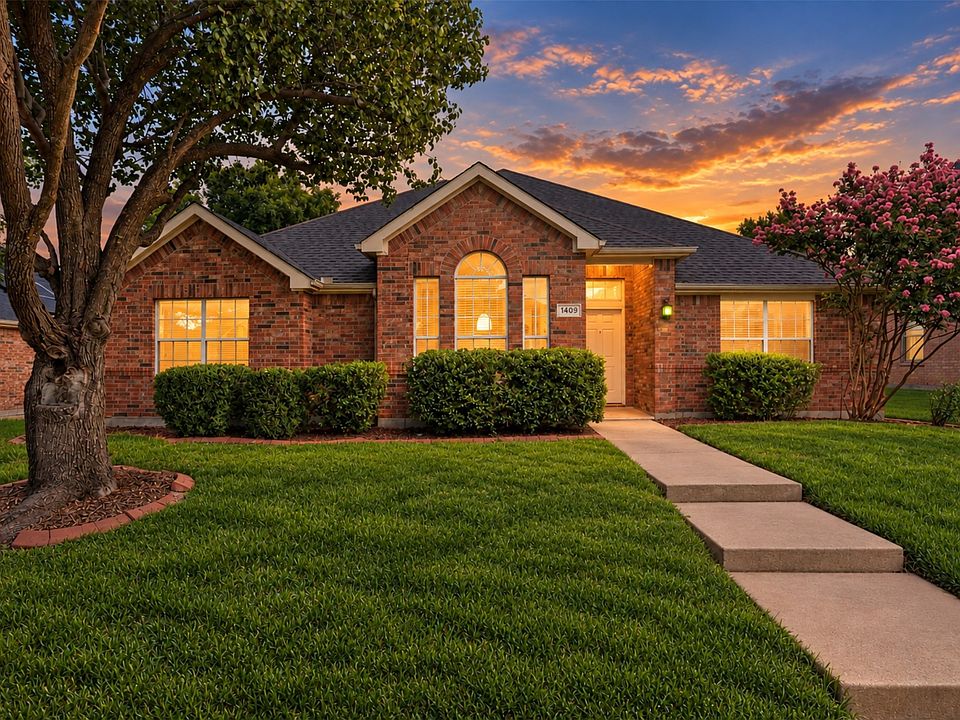 1st image of 1409 Autumnmist Dr