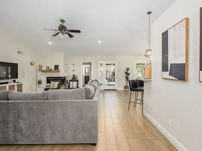 5638 E Helena Dr — Photo 23