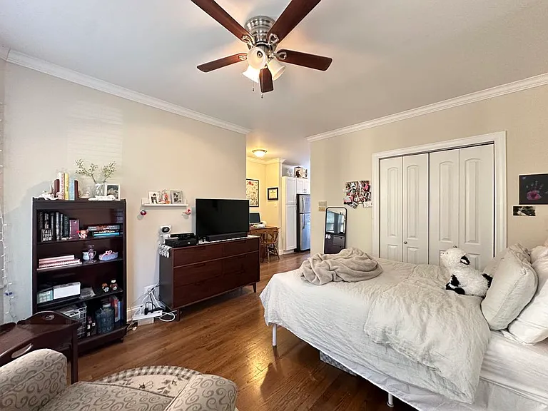3817 N Greenview Ave #E2 — Photo 14