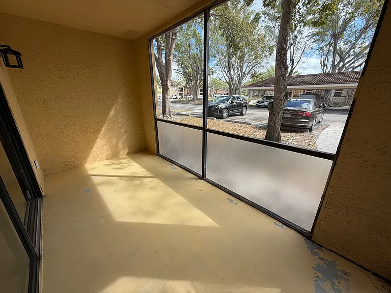 2226 Arbour Walk Cir #1913 — Photo 16