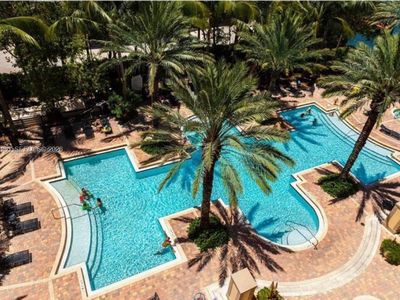 17145 N Bay Rd APT 4412, Sunny Isles Beach, FL, 33160