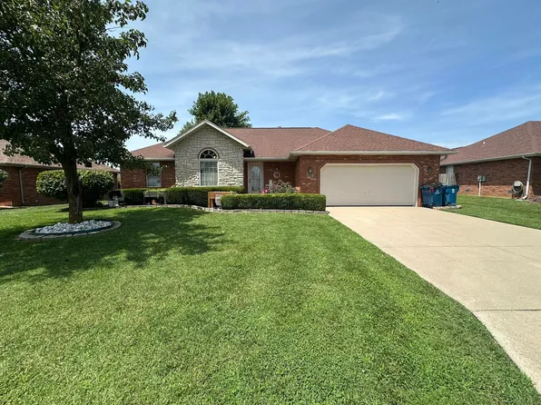 1105 E Eagle Rock Drive, Ozark, MO 65721