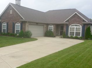 104 Lee Ct, New Whiteland, IN