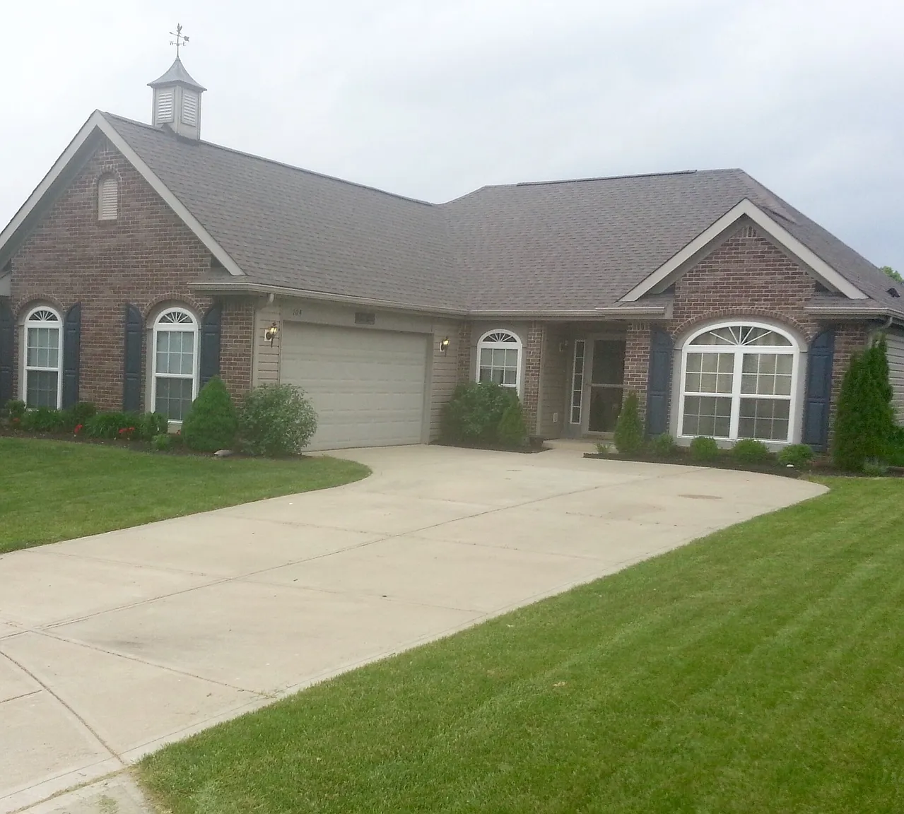 104 Lee Ct photo 1