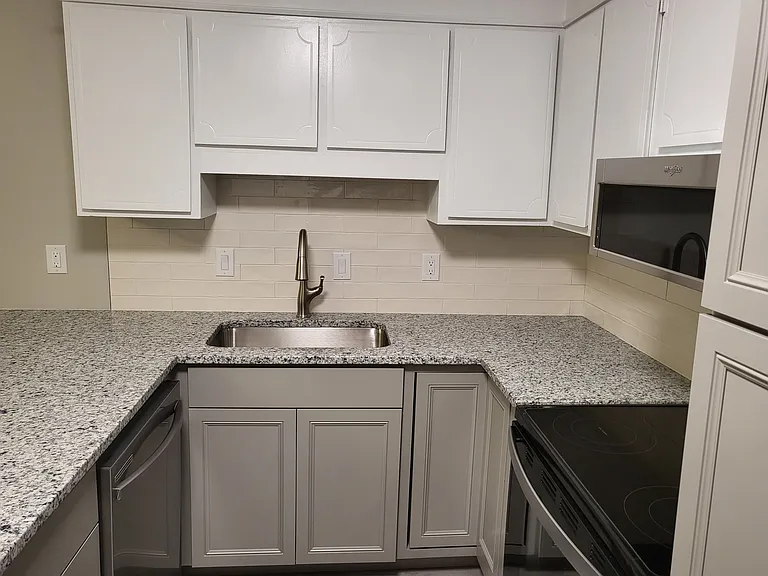 Kitchen 1-2