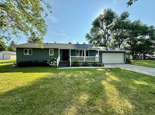 428 3rd St SW, Clara City, MN 56222