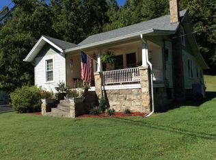 9101 Meridian Rd, Pound, VA 24279