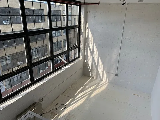 Rented by Carnegie Management Inc | media 35