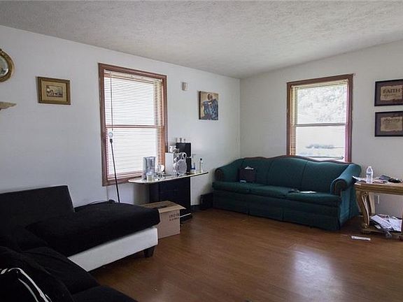 5th image of 3925 Ireland Dr