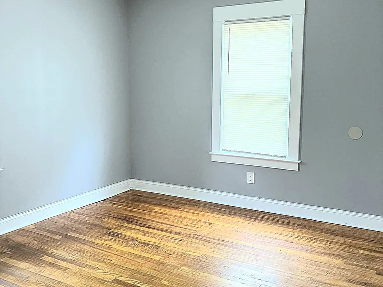 148-150 Stafford St #2 — Photo 10