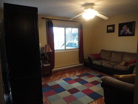5th image of 1416 Martin Ct