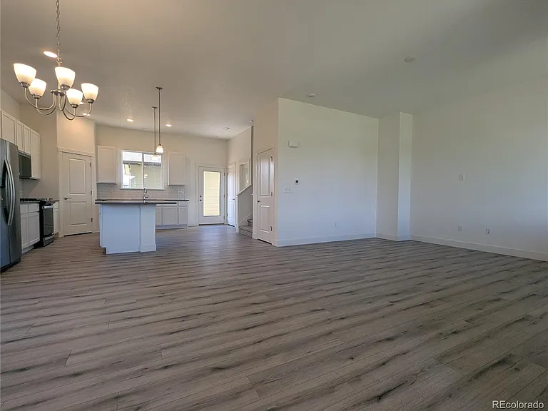 6109 Zebulon Pl — Photo 6