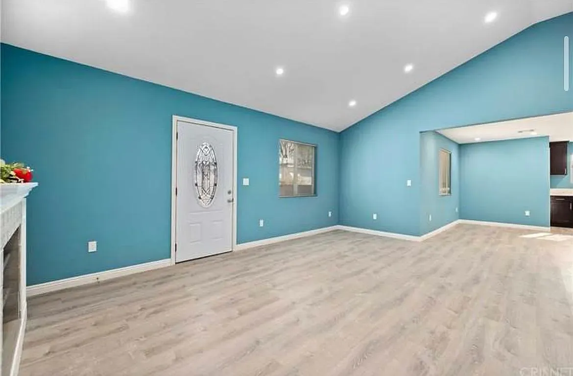 3 bed, 1192 sqft, $2,600 — Photo 3
