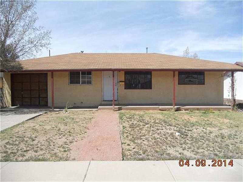1st image of 318 Valentina Dr
