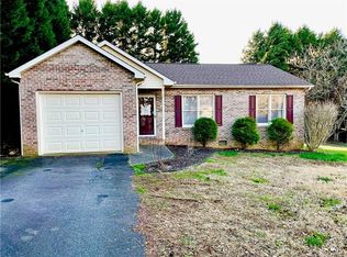 5115 36th Street Dr NE, Hickory, NC 28601