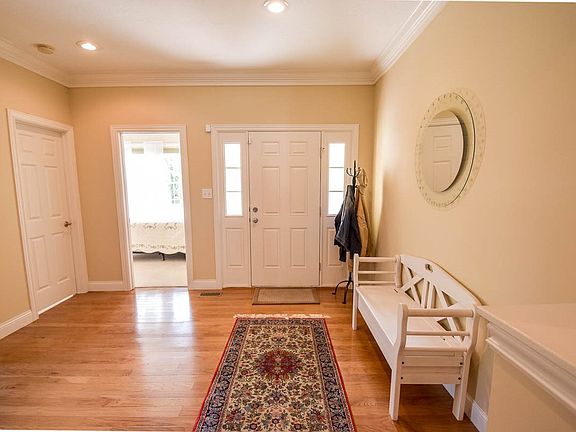 3rd image of 3730 E Villa Glen Ct