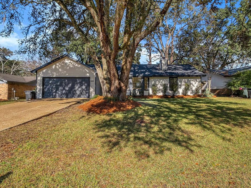 1st image of 2612 Brentshire Dr