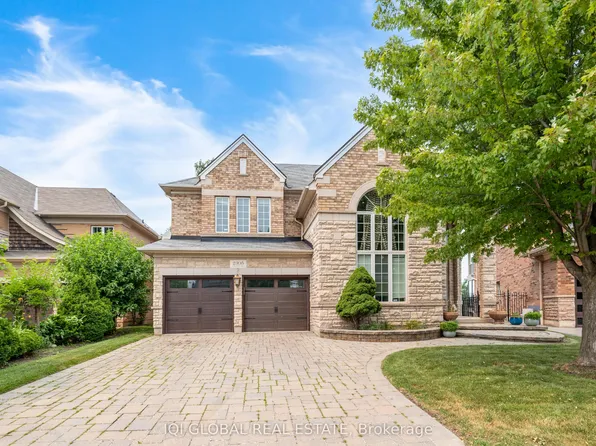 2395 Lyndhurst Dr, Oakville, ON L6H 7V7