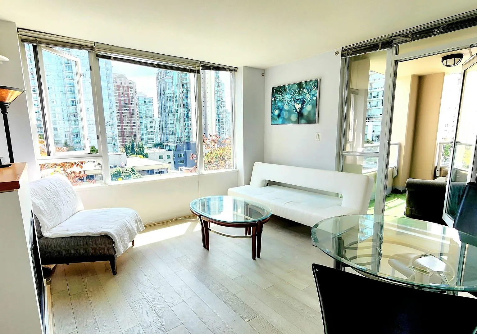 1 bed, 660 sqft, $2,650 — Photo 2