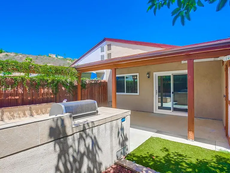 151 Christen Way — Photo 31