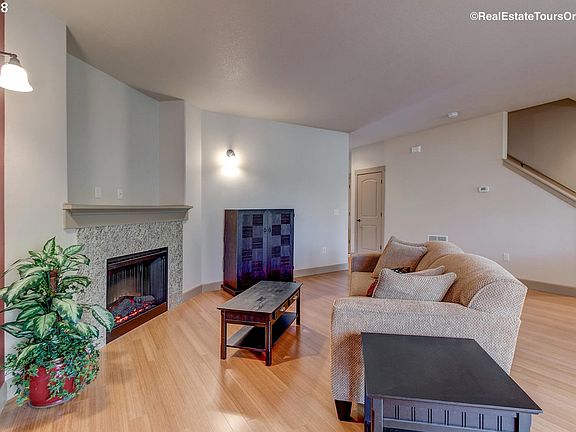 4th image of 2079 NE 49th Way #5B
