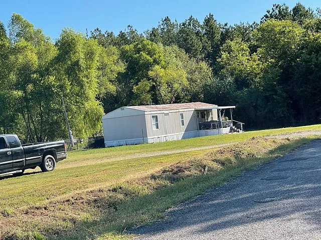 122 Wyles Ln — Photo 3