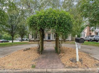 2028 Bason Ct, Raleigh, NC 27609