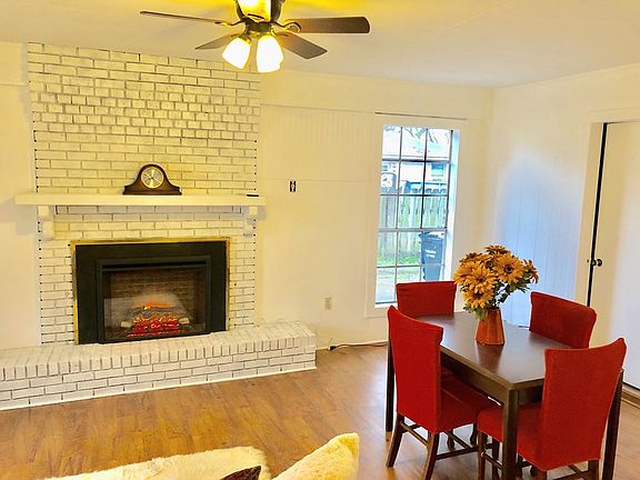2nd image of 115 Belva Dr