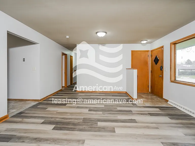 1536_003_living_room_14182684.jpg