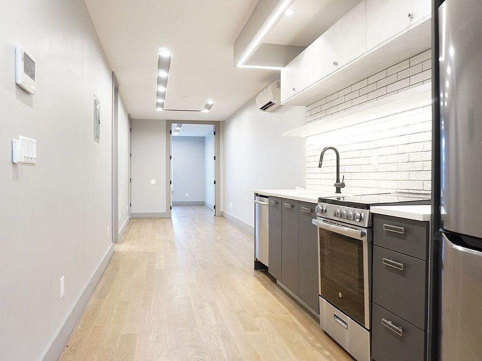 1st image of 14 Stagg St #4KK
