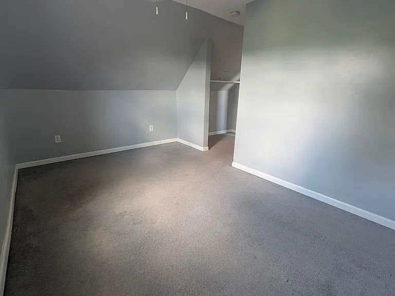 14 Kessler Pl #2 — Photo 40