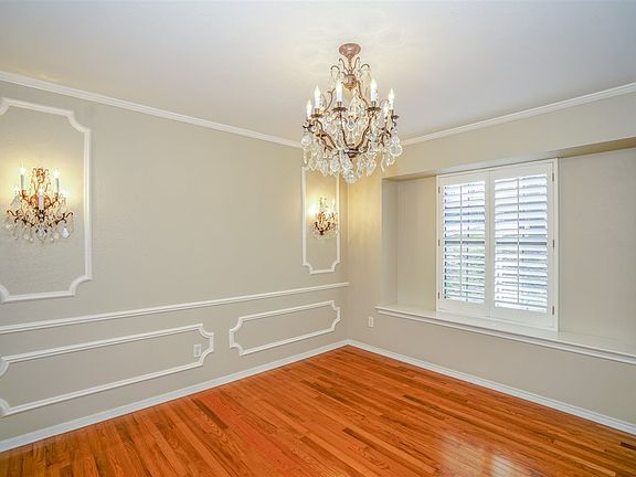 4th image of 1009 Coleman Dr