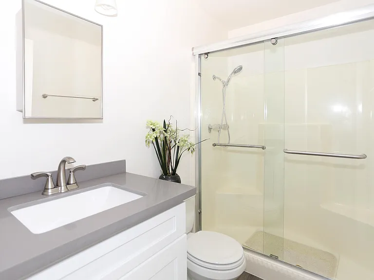 7911 Camino Glorita — Photo 10
