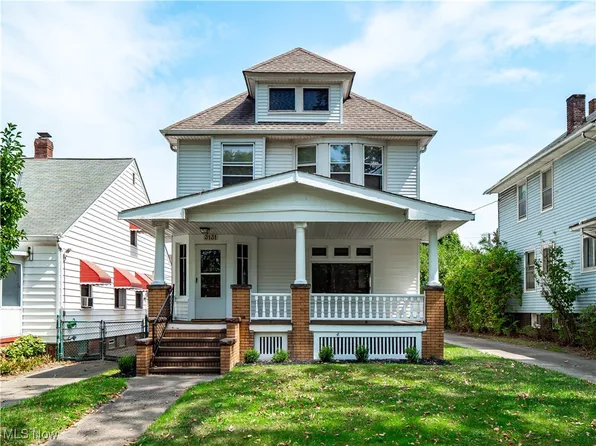 3131 West Blvd, Cleveland, OH 44111