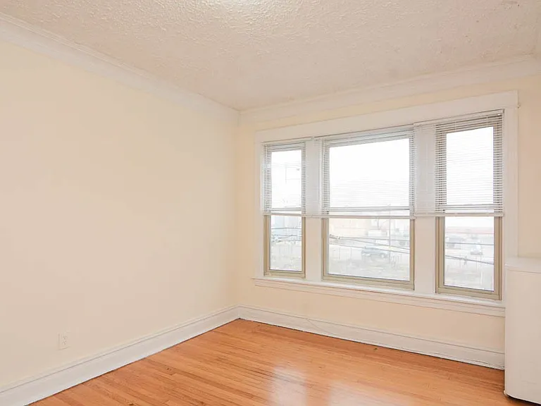 1214 W Rosemont Ave #3 — Photo 13