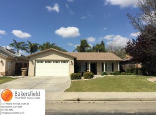9712 Commodore Dr, Bakersfield, CA 93312