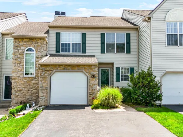 43 Hampton Ct, Norristown, PA 19403